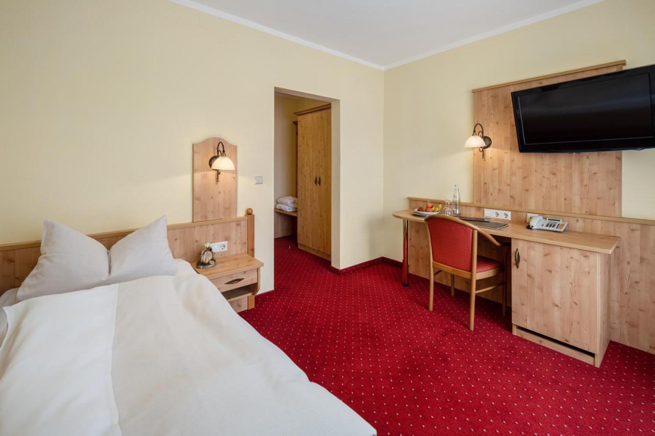 Hotel Zur Post Bad Abbach Room photo